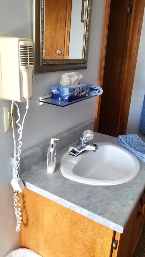 Captain'S Inn Алма Екстериор снимка